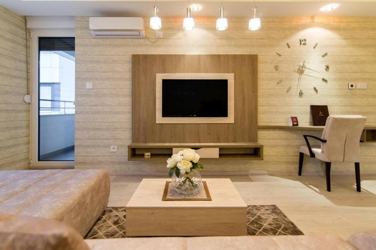 Apartmani Eleganza & La Vista Novi Sad Exterior foto